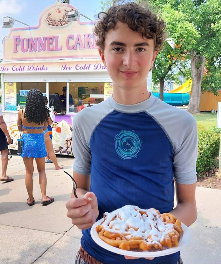 Nashville Shores Funnel Cake