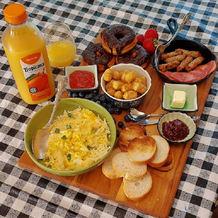 fathers day breakfast board
